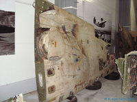 Р-39 ВХ225_016.jpg (113 КБ) 95972 просмотра Низ правой плоскости крыла. Ноябрь 2016 года.