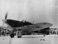 МкIIВ.jpeg (51.88 КБ) 136295 просмотров Советский истребитель «Харрикейн» Мк IIВ(T), пилотируемый командующим военно-воздушными силами Северного флота генерал-майором авиации А.А. Кузнецовым.